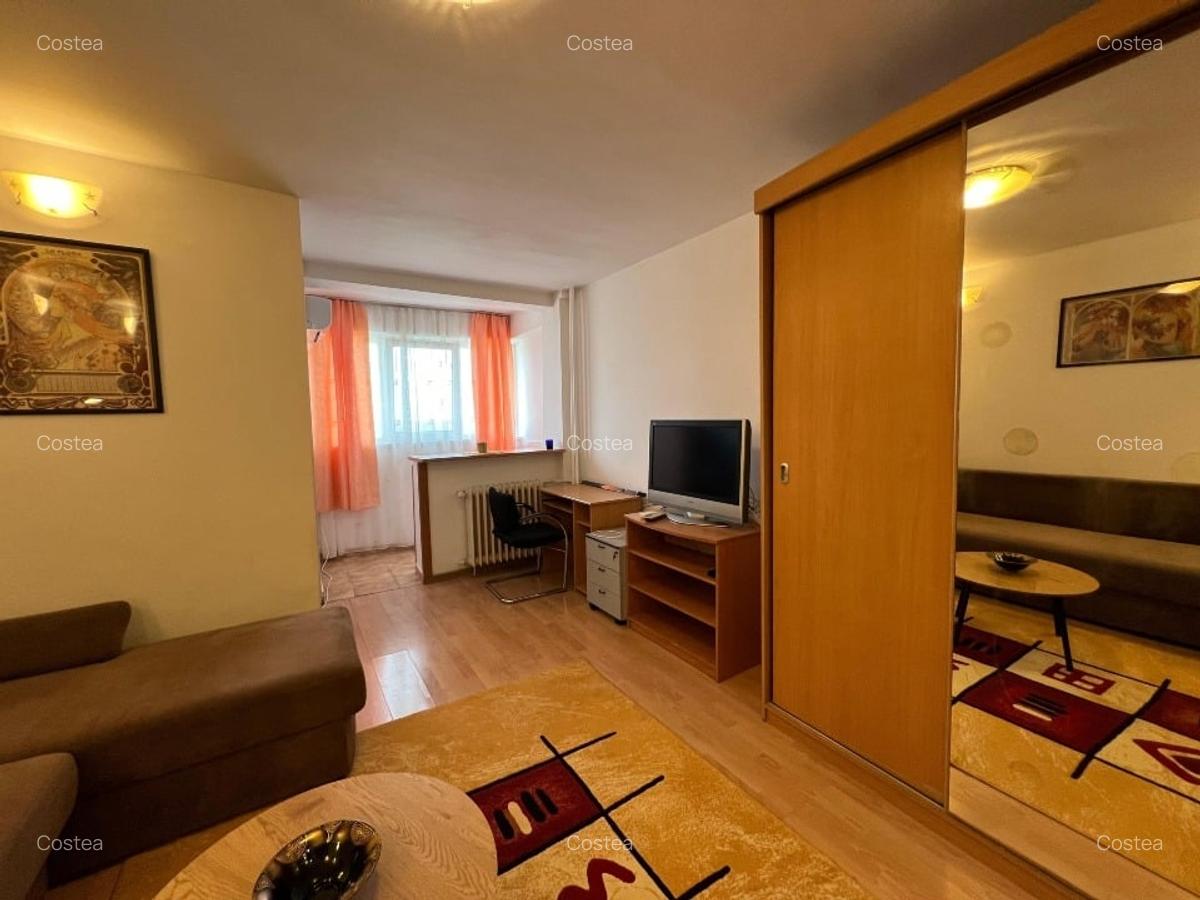 INCHIRIERE GARSONIERA 30mp, langa Metrou Costin Georgian - 1
