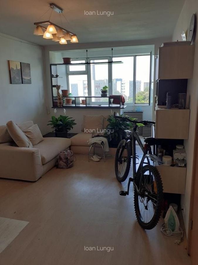 Berceni Bd. Al. Obregia 2 camere decomandat mobilat utilat, luminos - 11