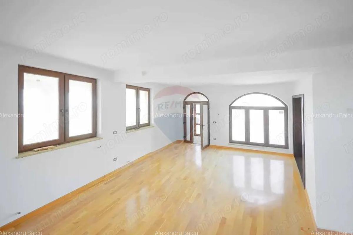 Casa de vanzare in Zona Dealuri, Oradea - 1