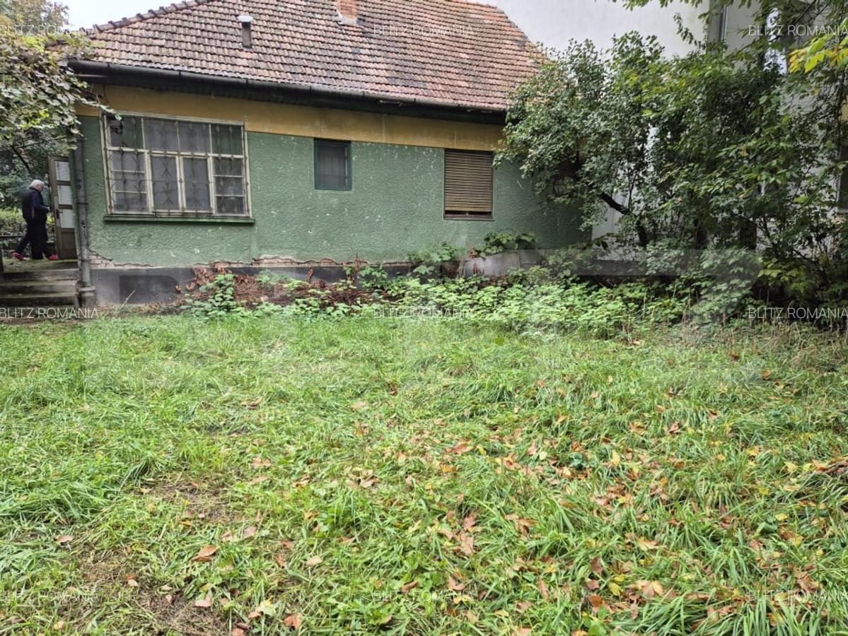 Casa de vanzare, 85 mp, zona Dacia - 3