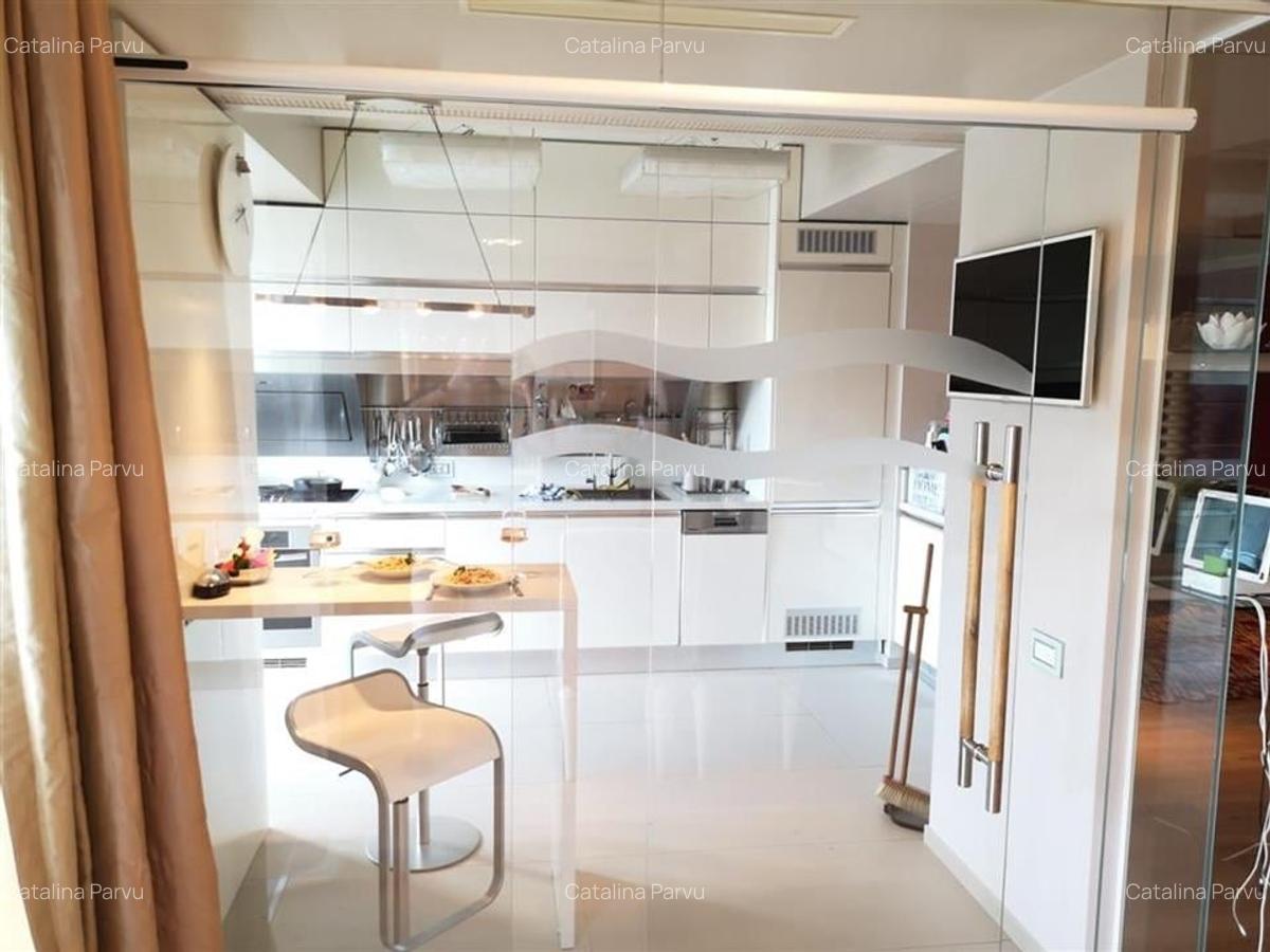 Apartament cu 4 camere decomandat în Dorobanți - 6