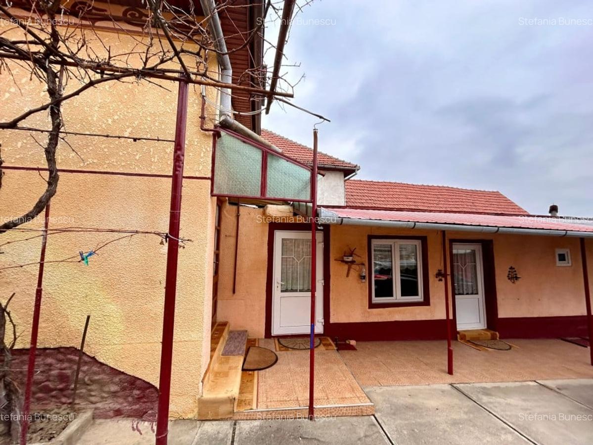 Casa individuala de vanzare | 105 mp | teren de 1400 mp - Șeica Mare - 3