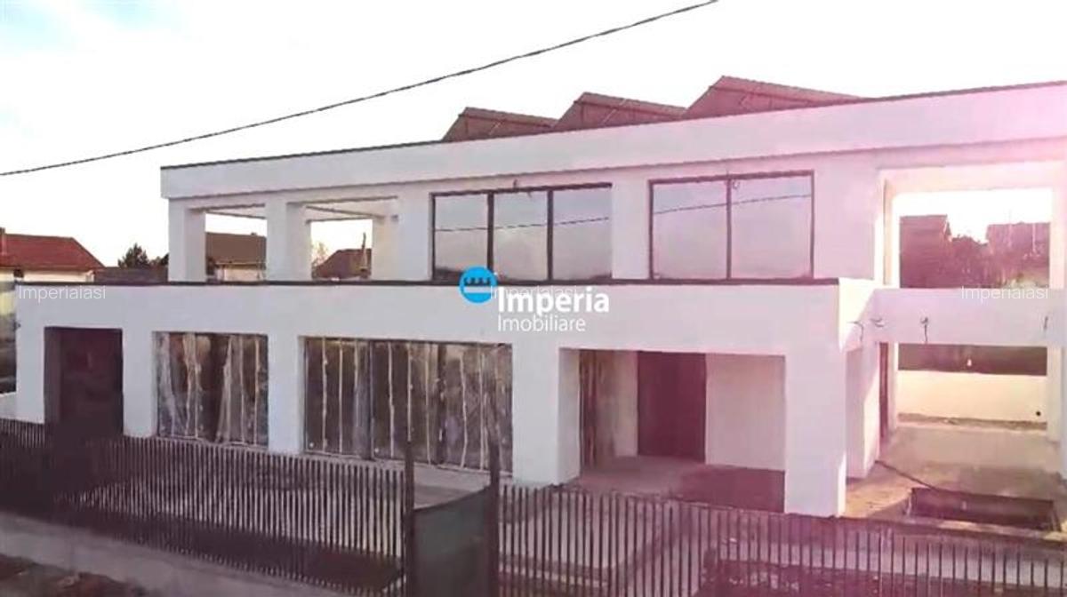Casa eficienta energetic, cu sistem trifazat EV si tehnologii de top  Vedere la - 4
