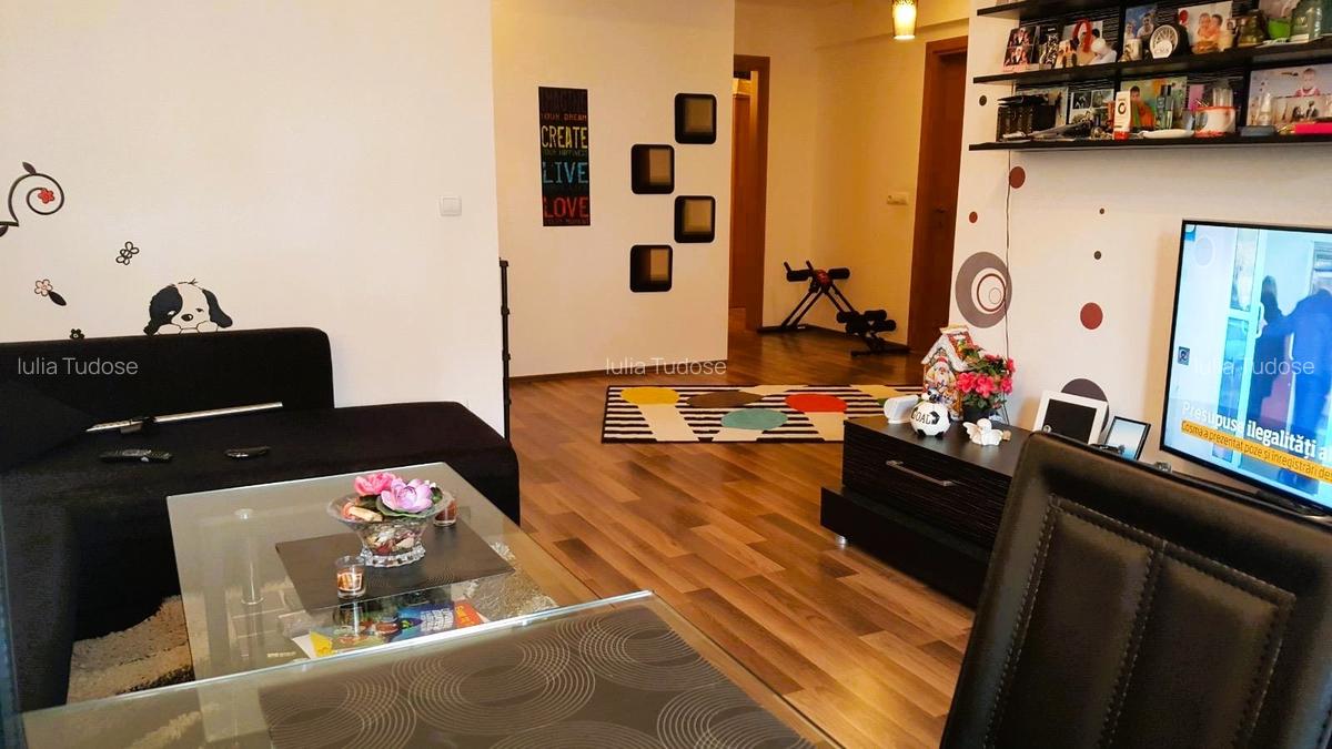Apartament cu 3 camere decomandat în Splaiul Unirii - 7