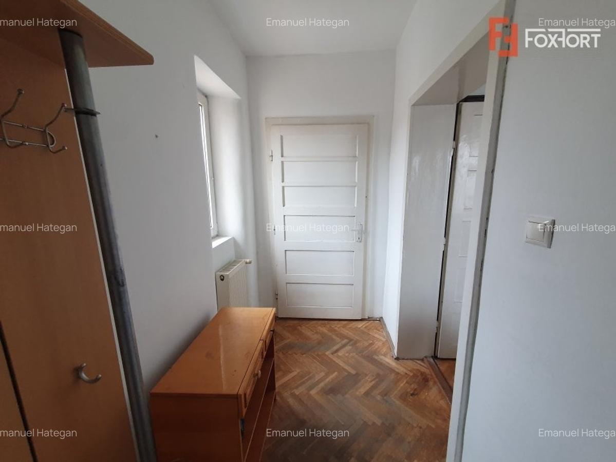 Casa individuala cu 6 camere si teren de 500 mp - zona Kiriac - 27