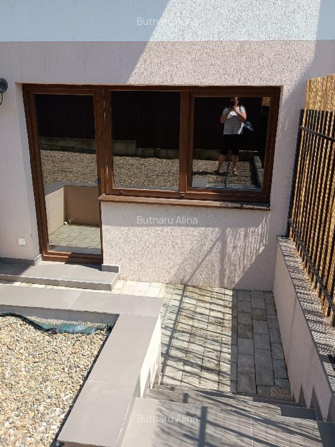 Vând apartament cu 2 camere și curte mare - 3