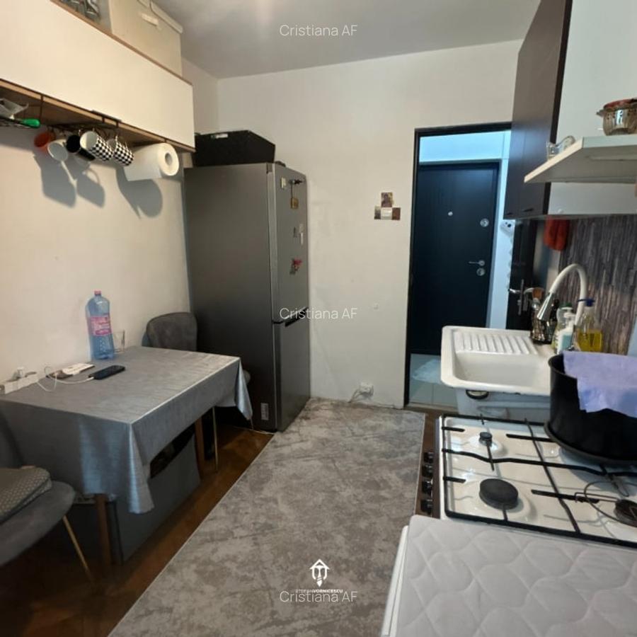 Apartament 2 camere | Partial renovat | Podu Ros - 5