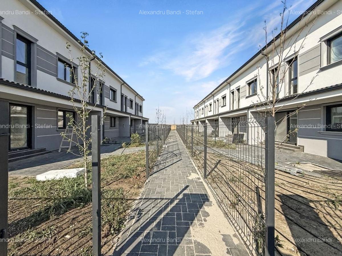 Dezvoltator - Case Premium într-un Cartier Privat. - 6