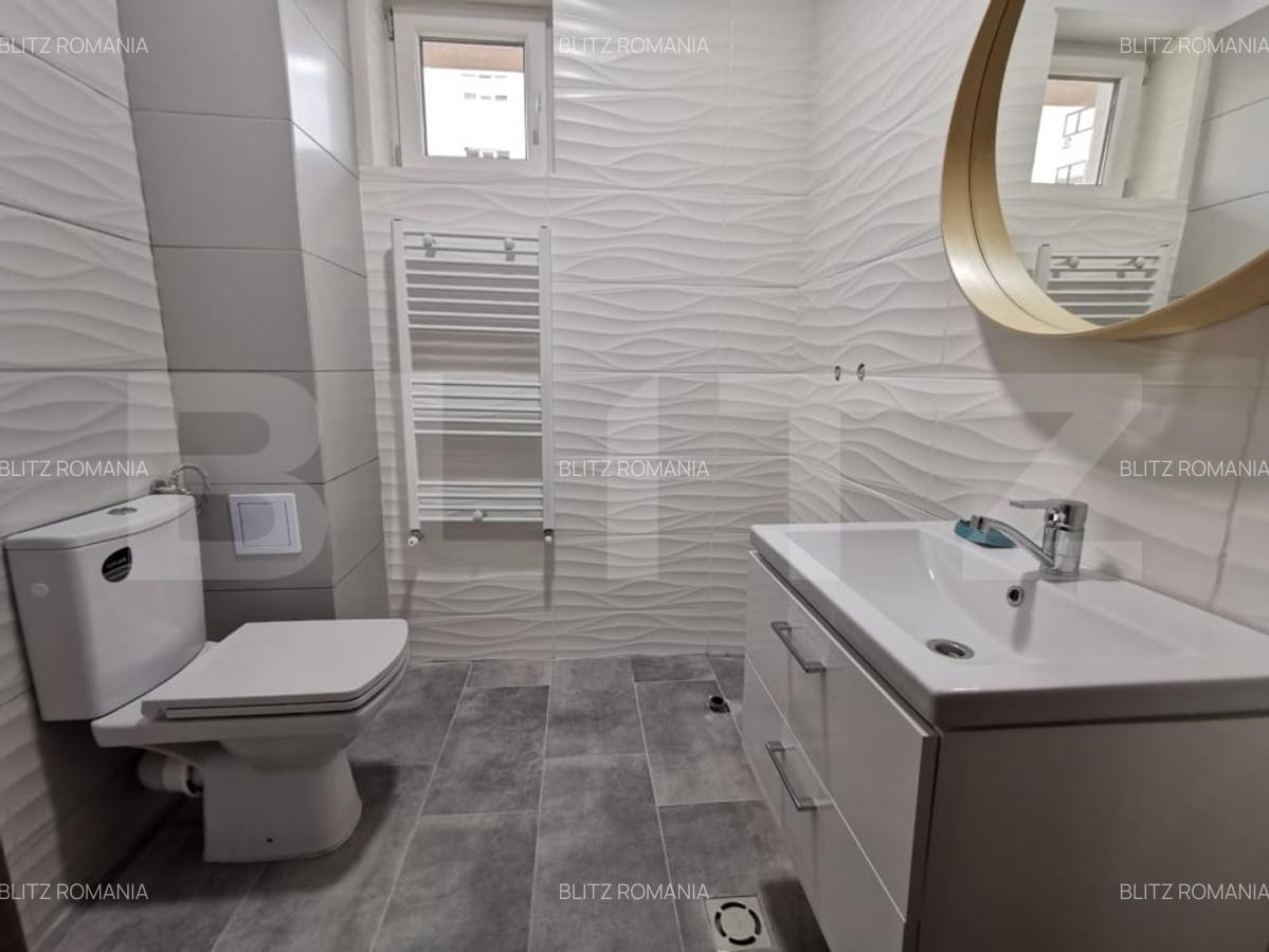 Apartament 2 camere ,loc de parcare + boxa , zona 9 mai - 5