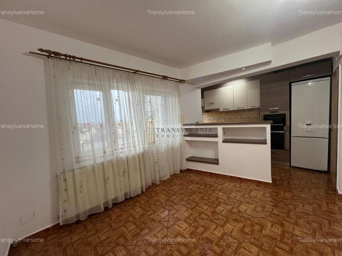 Apartament 4 camere, zona linistita - 4