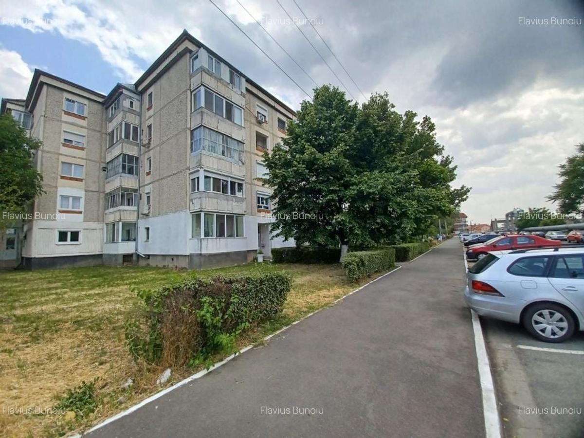 Apartament cu 3 camere decomandat în Dragoș Vodă - 3