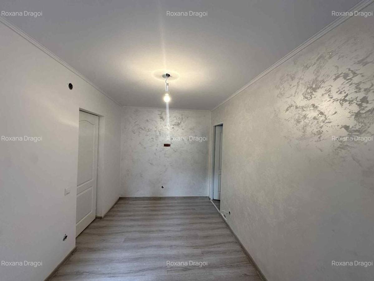 Apartament cu 3 camere decomandat în Trafic Greu - 3