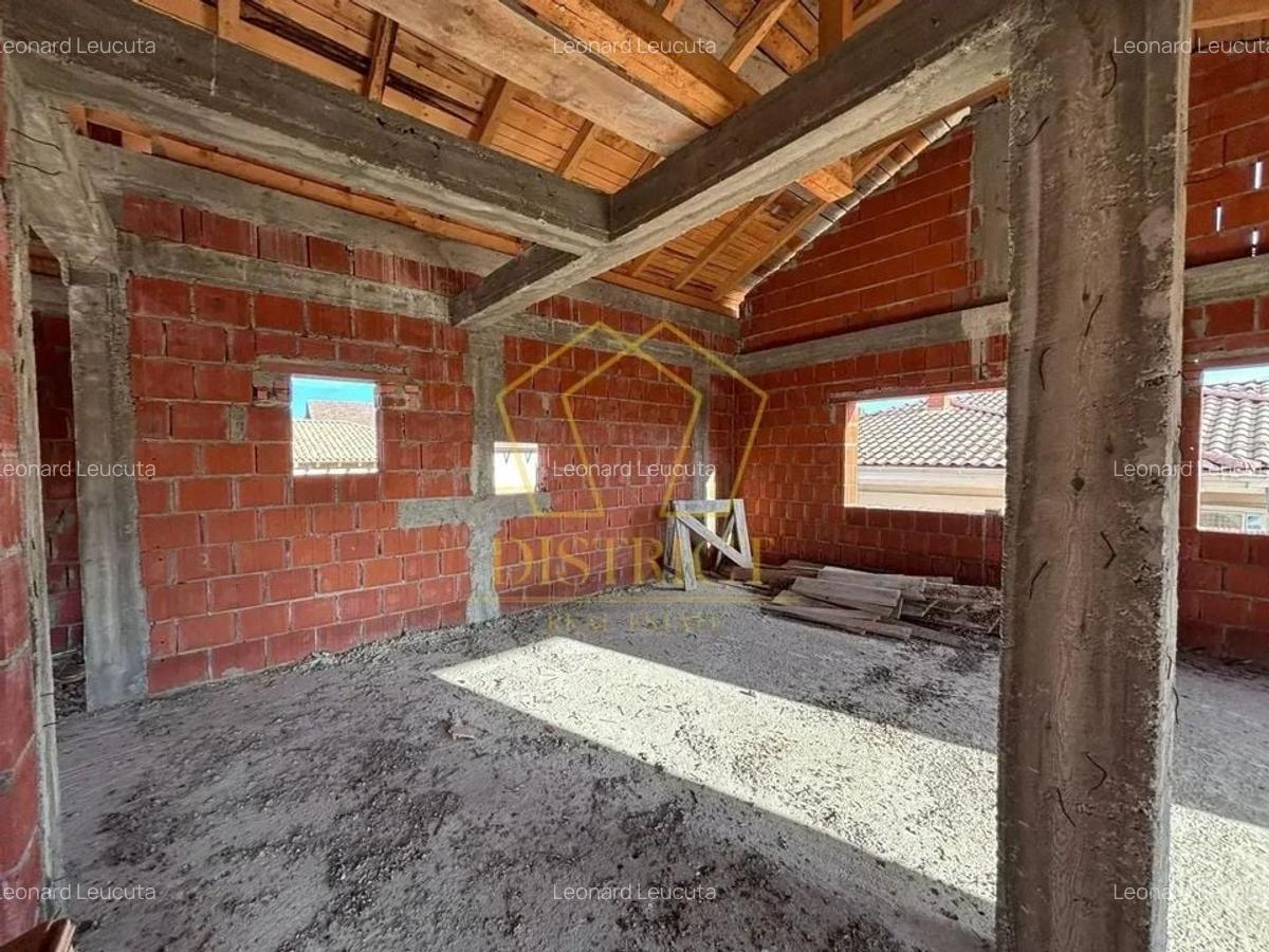 COMISION 0% Casa la rosu cu 5 camere P+E | Blascovici - 5