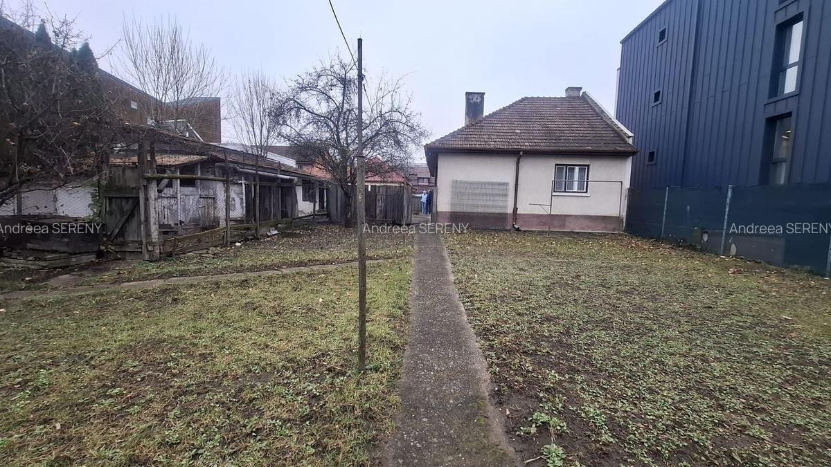 Spațiu cu potențial dublu: locuință sau sediu! - 1