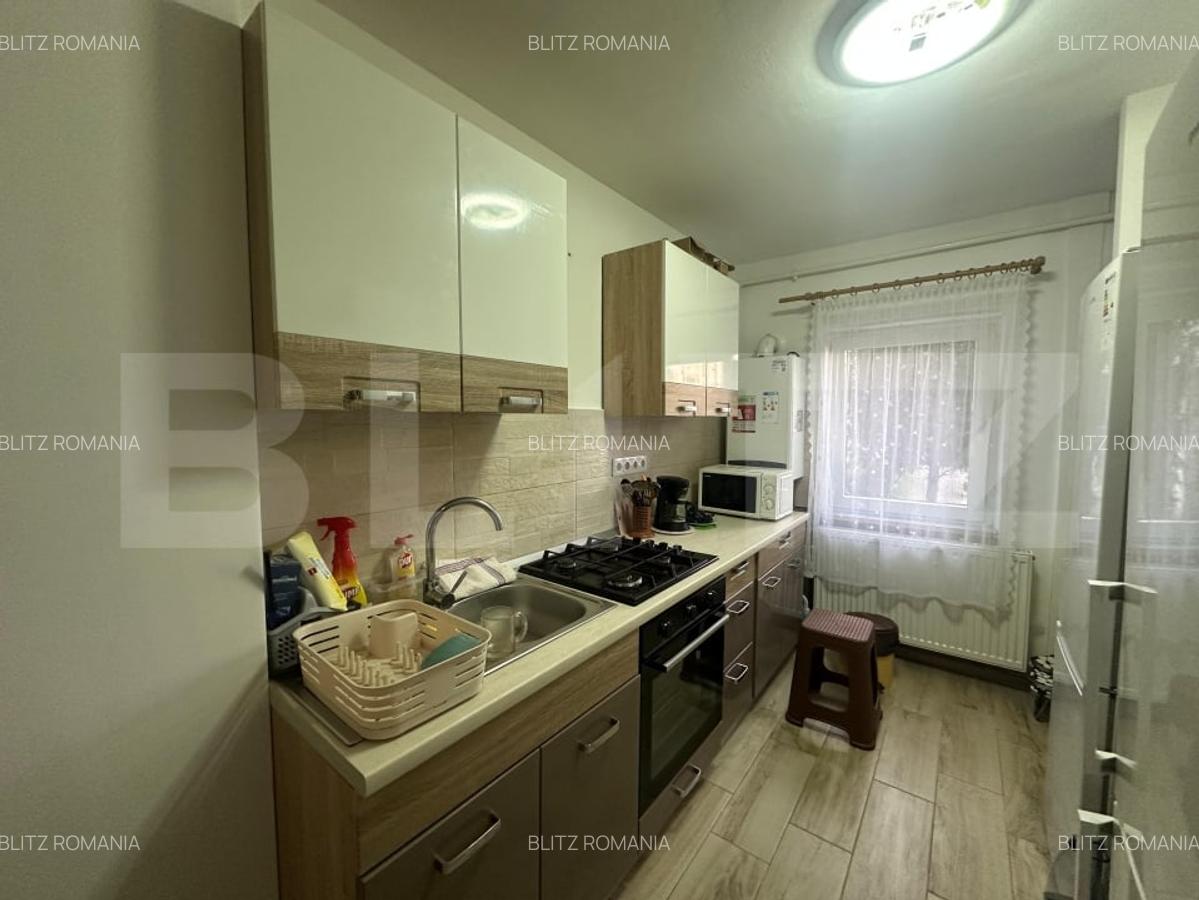 Apartament 3 camere, 55 mp, zona Micro 17 - 2