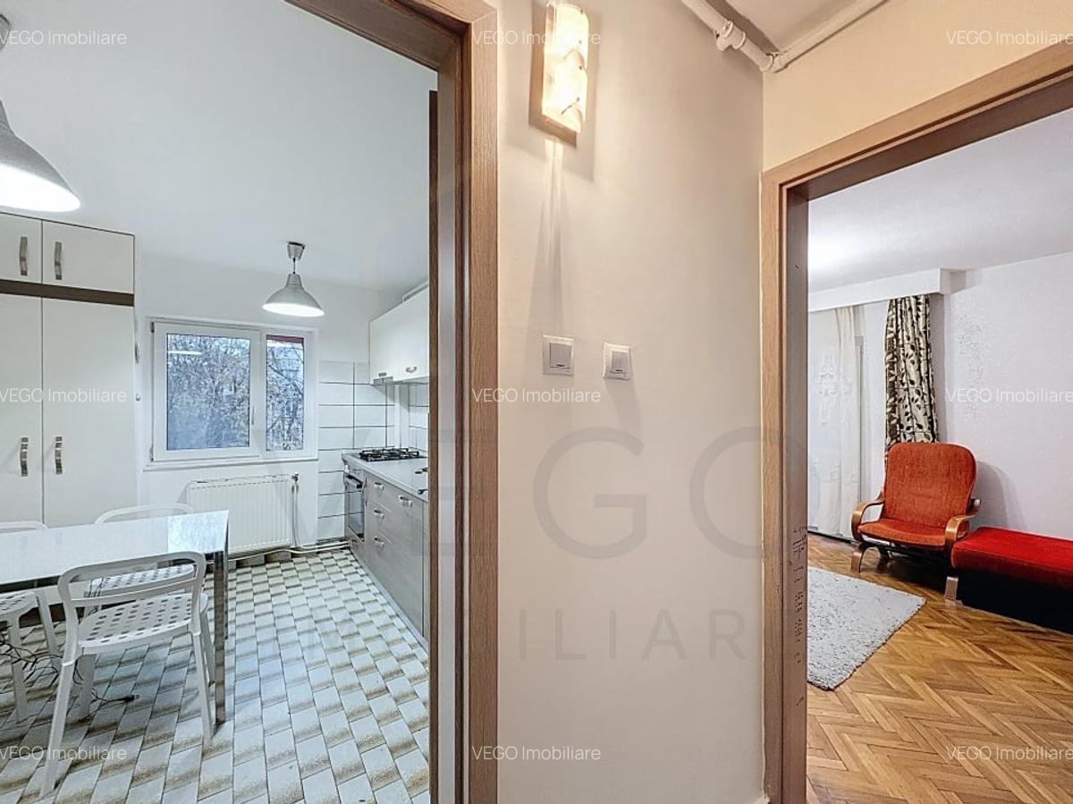 Apartament cu 4 camere, parcare, 2 bai, 2 balcoane, zona UMF - Zorilor - 3