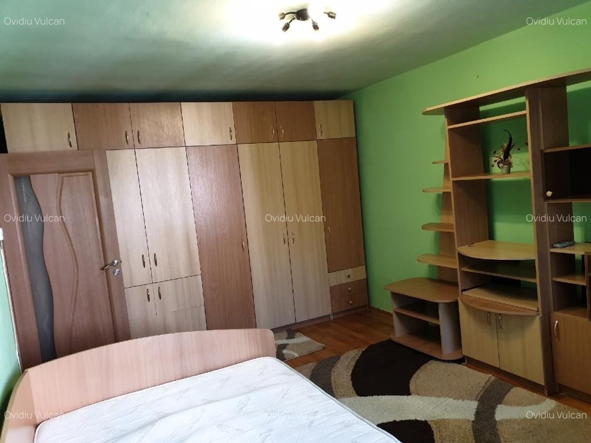 Persoana fizica vand 3 camere cartier Zorilor - 16
