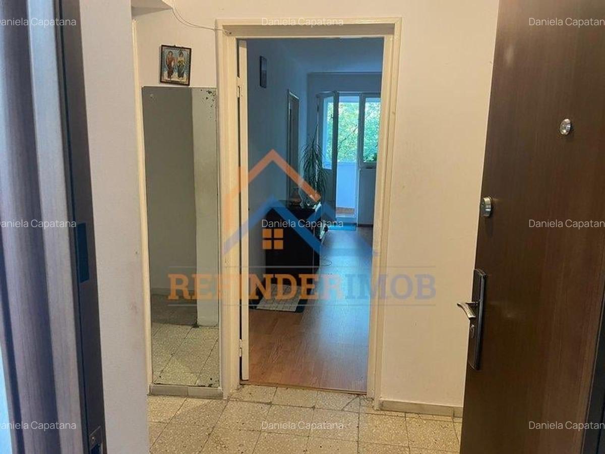 Vanzare apartament 3 camere Plaza Romania - 5