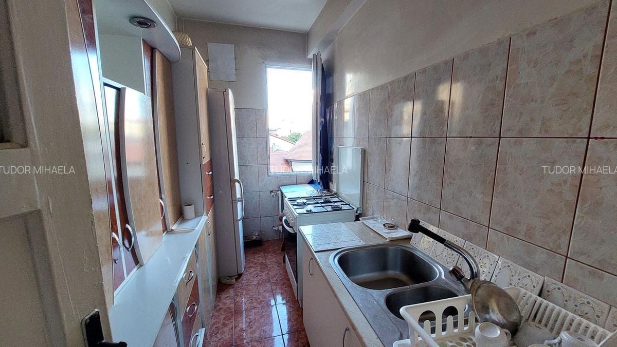Piata Mihail Kogalniceanu,Cismigiu, 2 camere, etaj 4/6, balcon deschis - 3