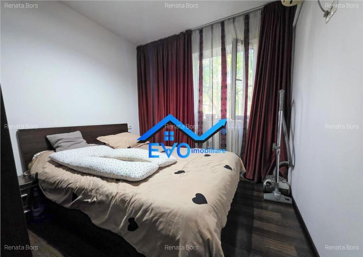 Apartament cu 2 camere , etaj intermediar , zona Podu Ros -I - 4
