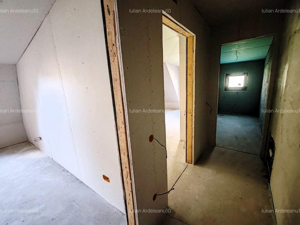 Casă 4 Camere, 110 m?, Curte 40 m?, 2 Loc. Parcare, Stefan cel Mare - 8