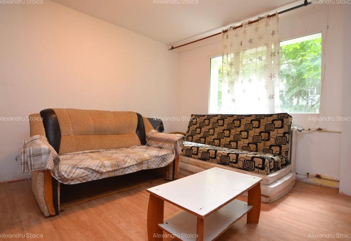 INCHIRIERE APARTAMENT 2 CAMERE VITAN - RAMNICU SARAT - 1