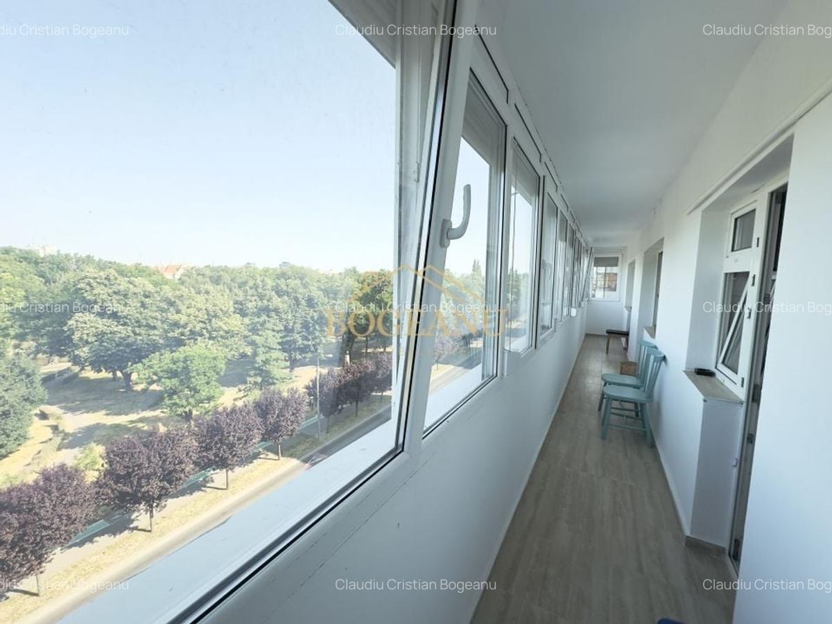 Apartament cu 3 camere semidecomandat, mobilat în Central - 16