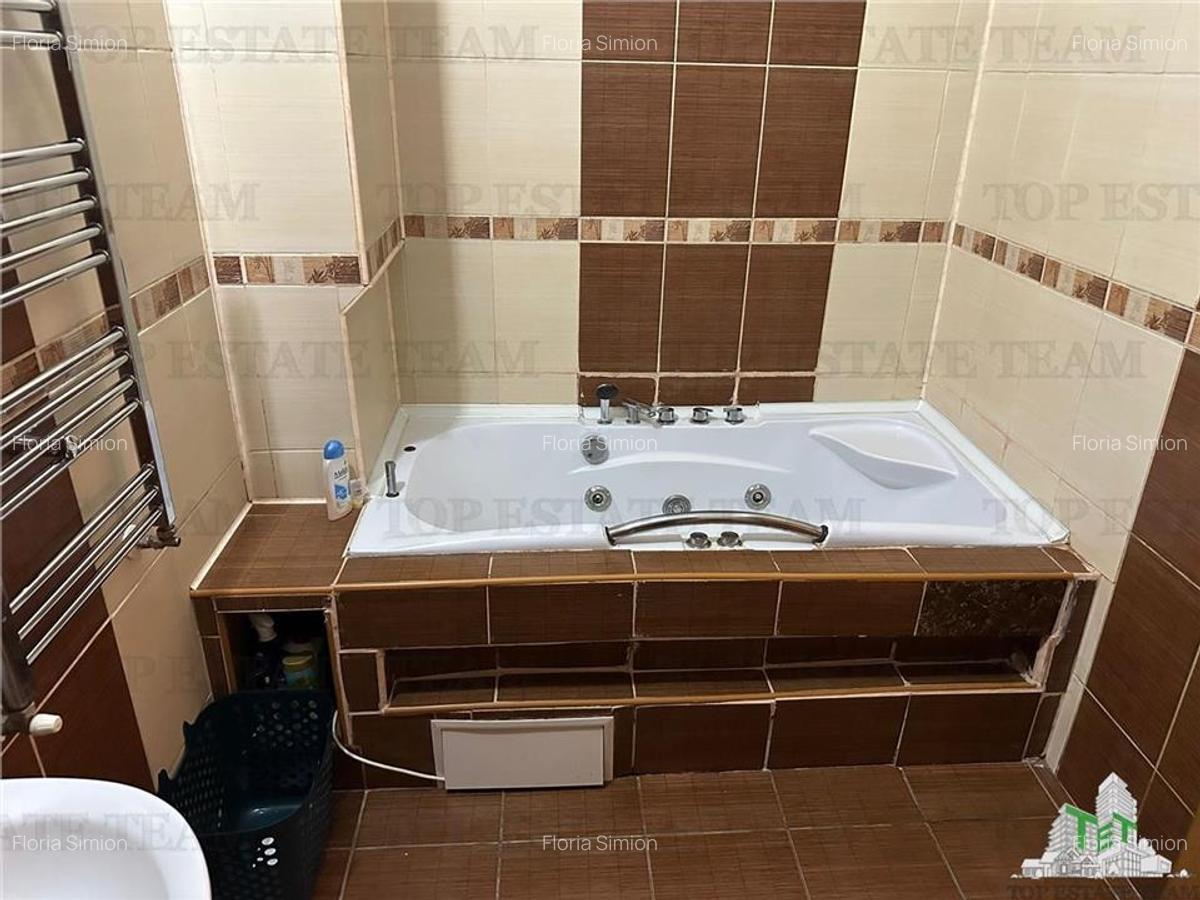 Apartament 3 camere de vanzare in zona  Doi Cocosi - 8