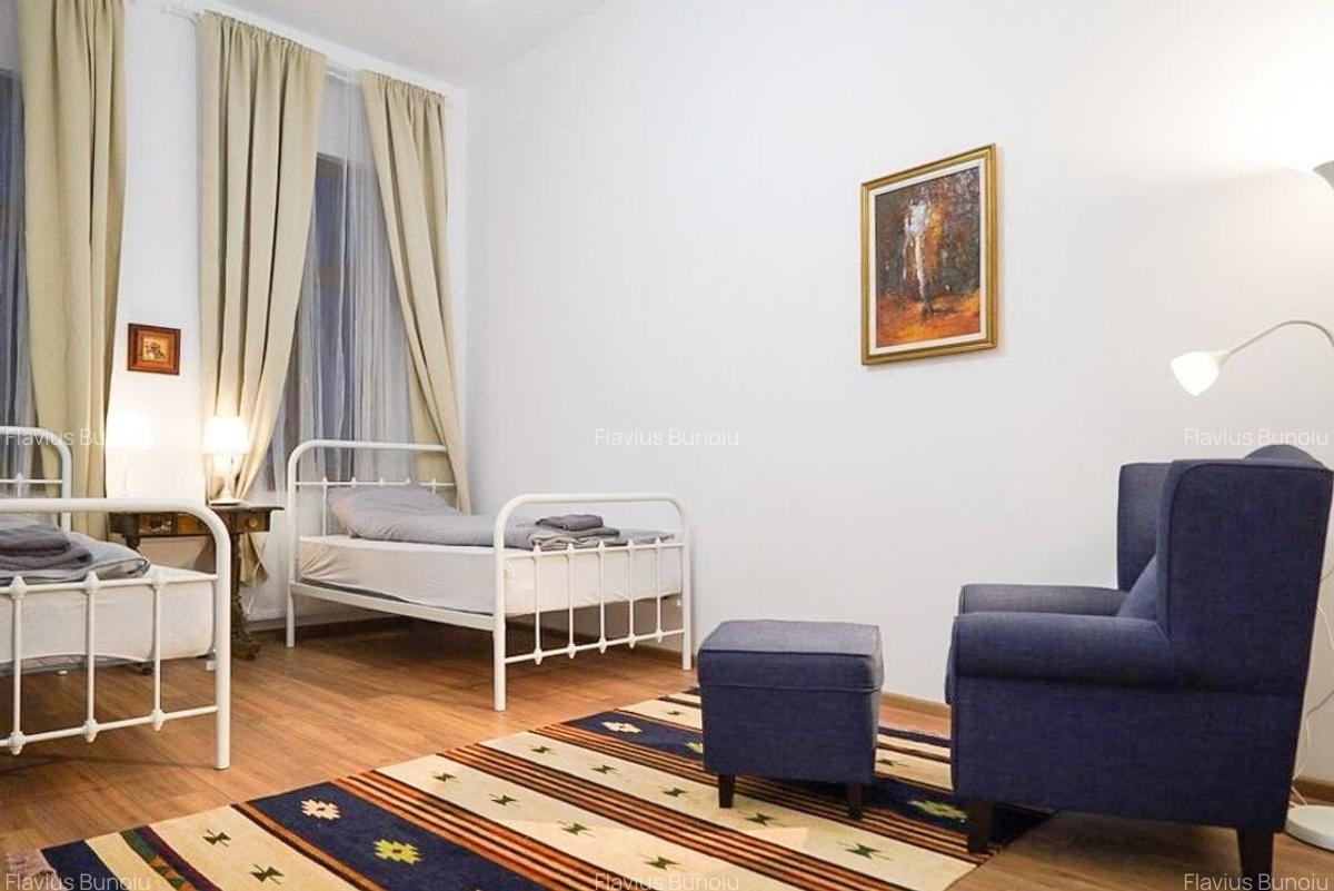 Apartament cu 3 camere decomandat în Central - 8