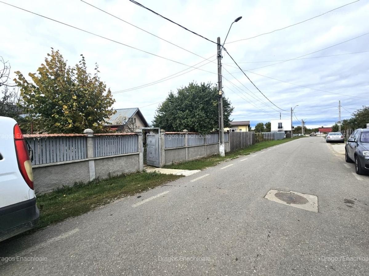 Teren de vanzare 1000mp in Stefanestii de Jos, la sosea si cu utilitati - 10