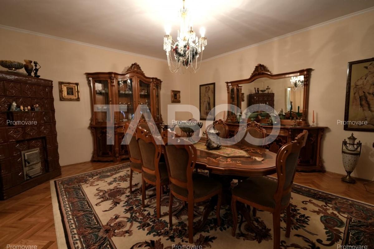 Casa individuala de vanzare cu 5 camere 2 balcoane zona Centrala - 4