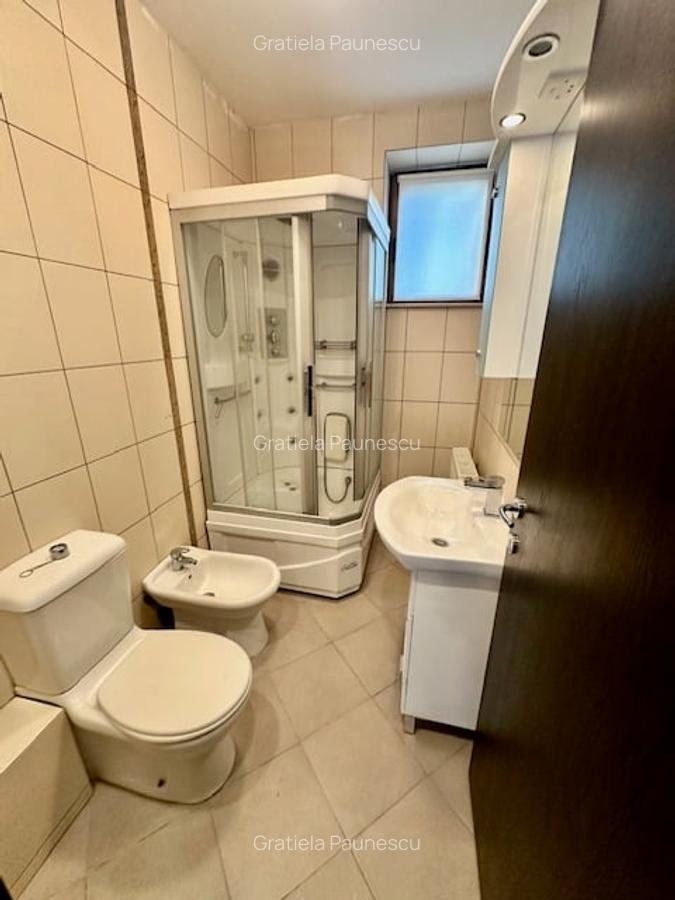 Inchiriere vila individula  8 camere/ pretabil - office, clinica, rezidential - 9