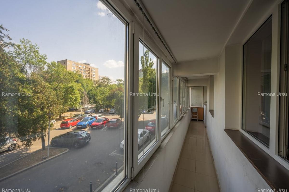 Apartament 3 camere, decomandat, 73 mp, metrou Raul Doamnei - 15
