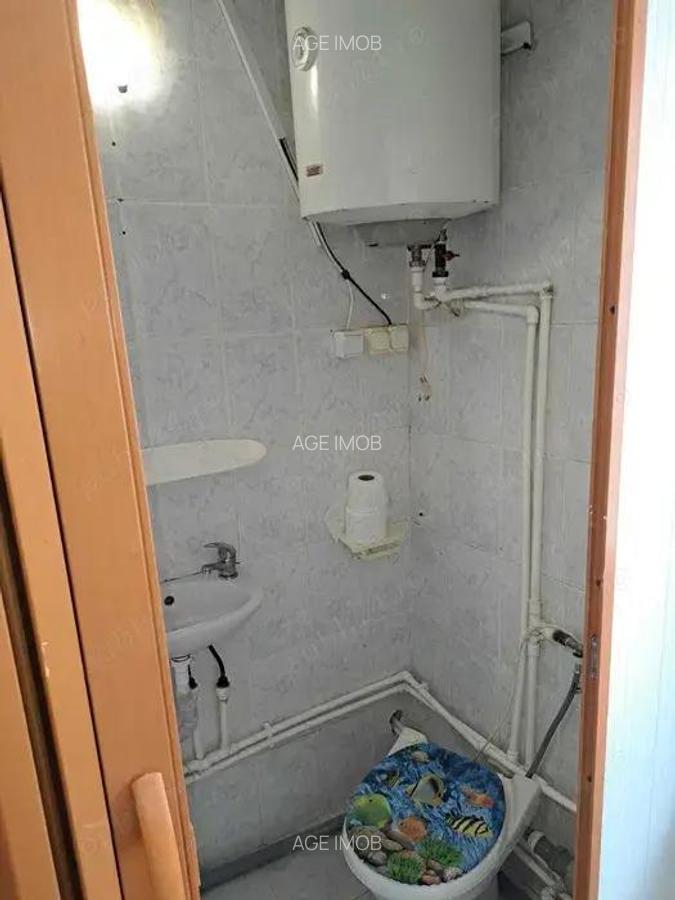 ID - 924 - IN SPATE LAMAG jambo - garsoniera -gaz si Centrala Termica - 4