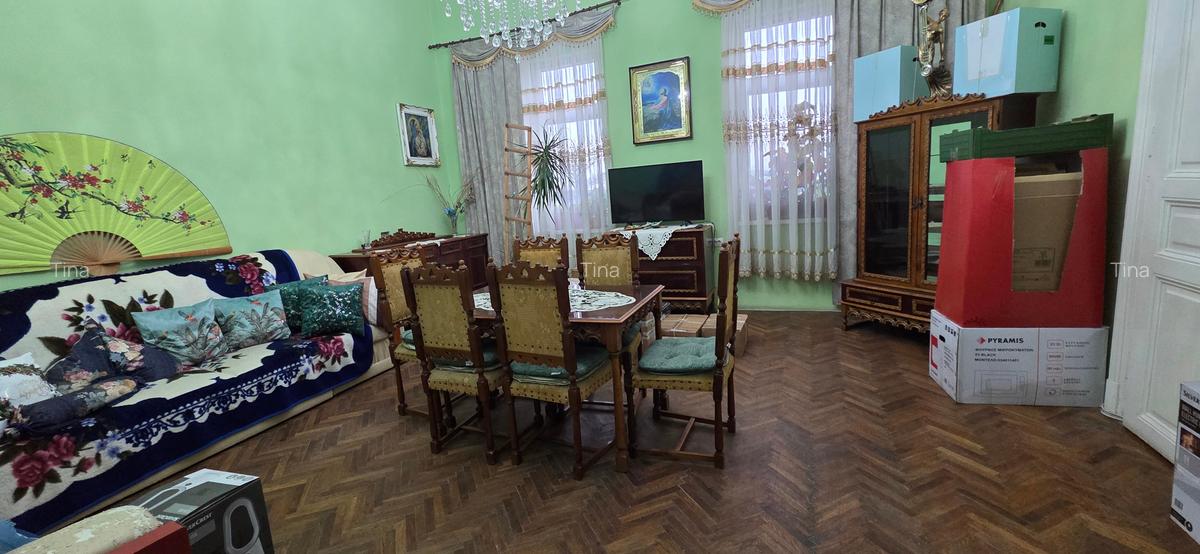 Apartament de vanzare - 1