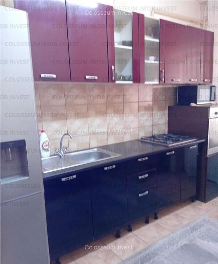 Apartament 2 camere, decomandat - zona Racadau - 4