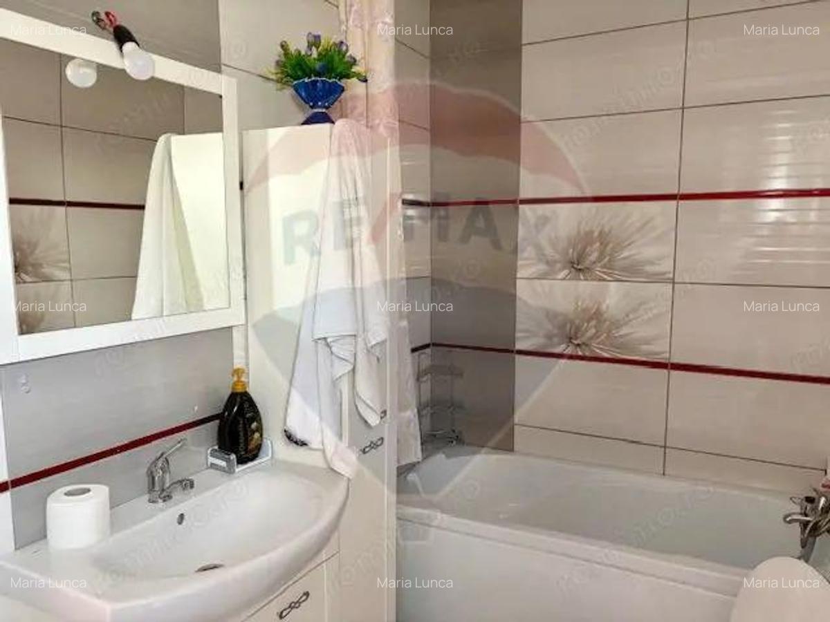 Casa / Vila cu 5 camere de vanzare - 20