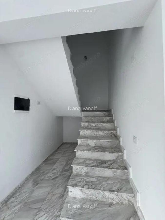 Vila tip duplex P+1, Cartier Albert - 12
