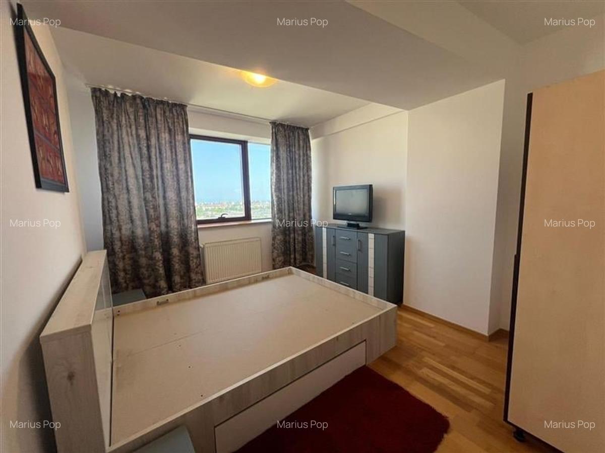 Apartament cu 3 camere decomandat în Centrul Civic - 6