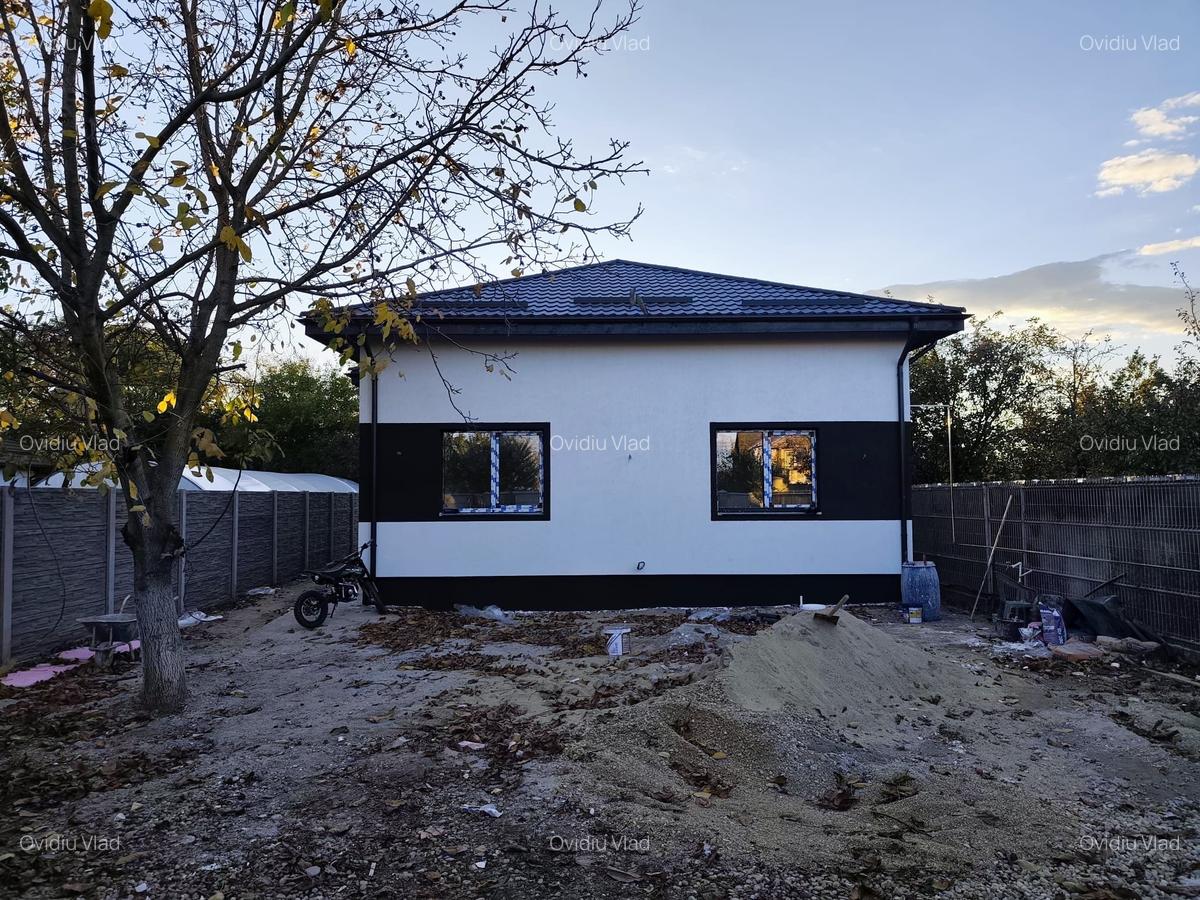 FARA COMISIOANE in Gulia vatra Satului la drum asfaltat casa 4 camere 2 bai P+M - 27