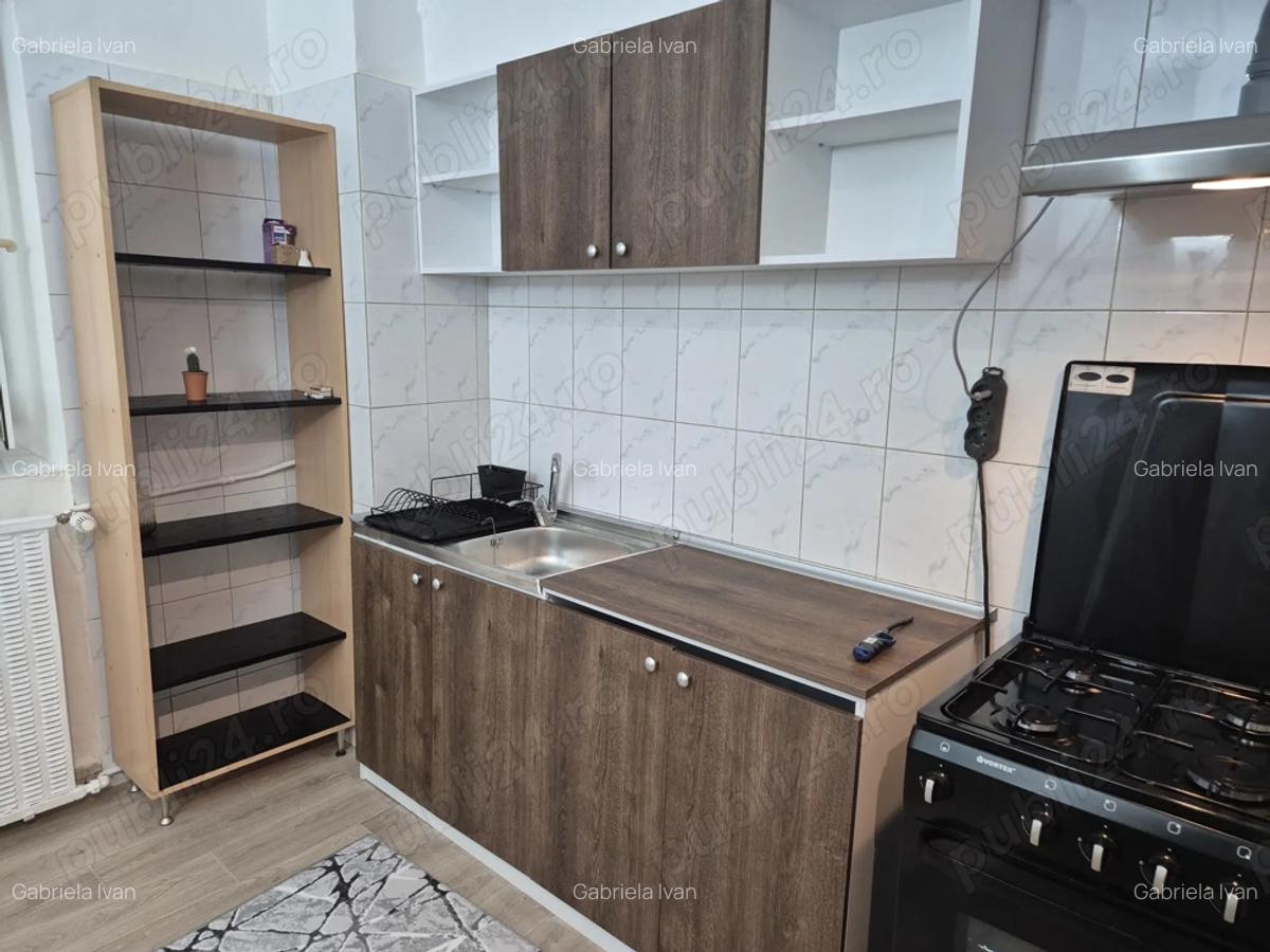 Garsoniera DecebalOfer spre inchiriere garsoniera in spatele Muzeului Copiilor de pe Decebal P 8, 40 - 6
