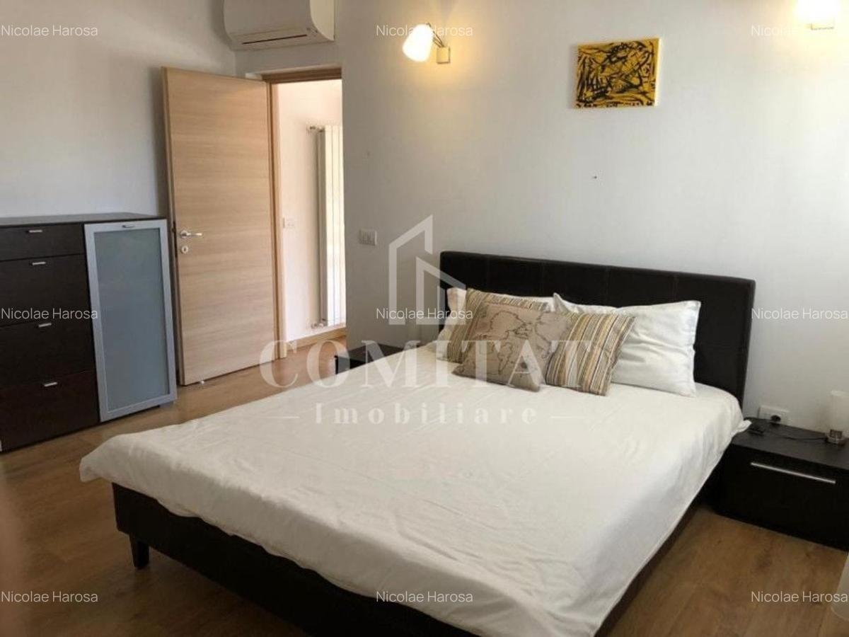 Casă cochetă cu teren generos și panoramă Chinteni - 17