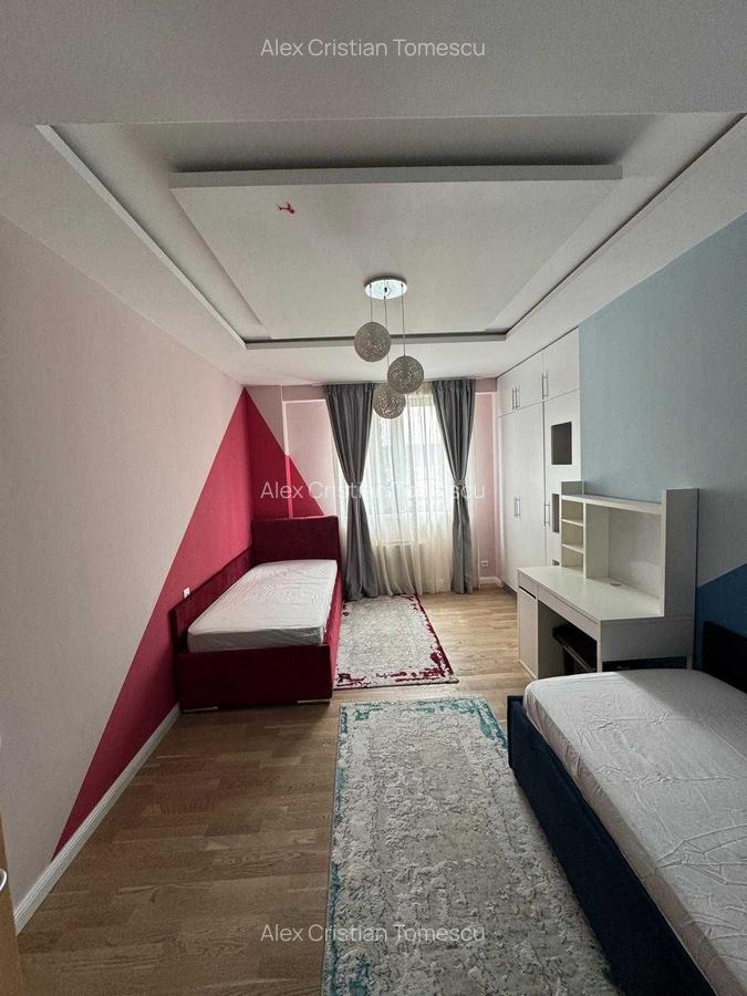 Apartament cu 4 camere decomandat în Pipera - 27