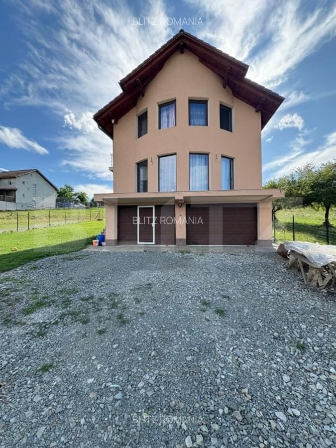 Casa de vanzare 140 mp, 5 ari teren, garaj interior - zona Pensiunea Morariu - 2