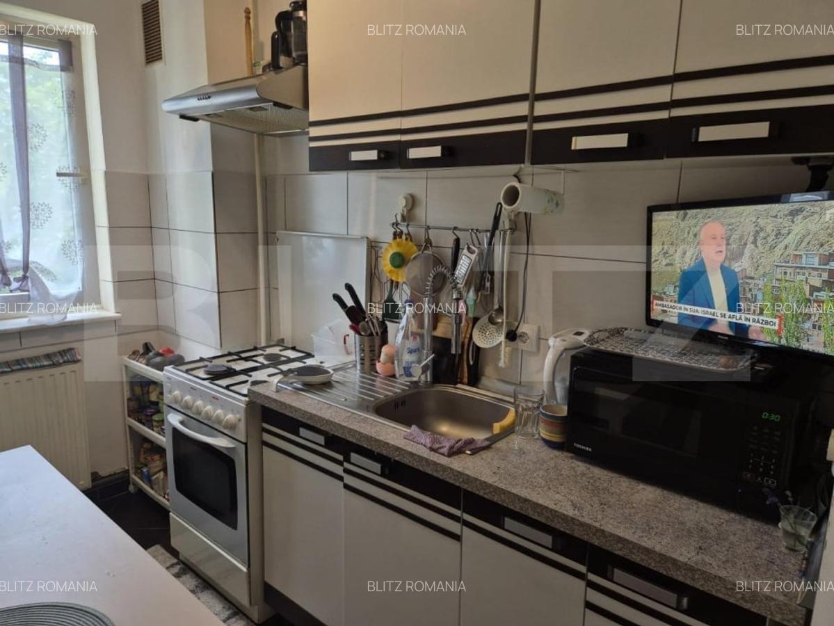 Apartament cu 2 camere, etaj 1 - zona Aurel Vlaicu, Brasov - 2