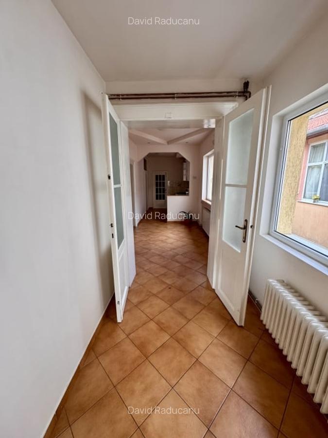CASA CU 4 CAMERE, ZONA EXCELENTA, DIRECT PROPRIETAR - 5