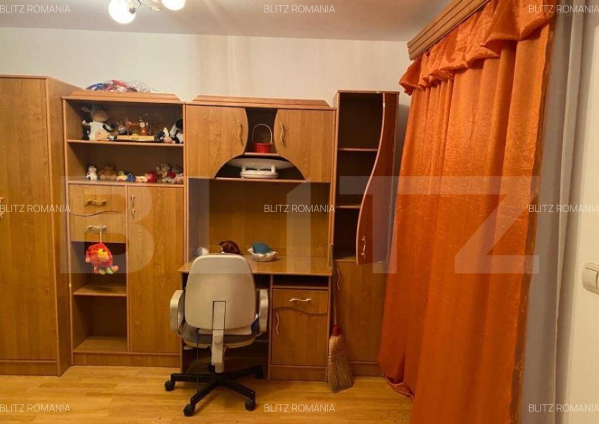 Casa si hala de vanzare, in Horodnic de Sus - 10