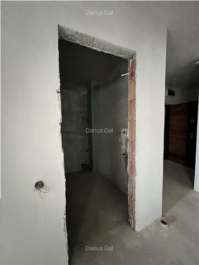 Apartament cu 3 camere decomandat în Sânmartin - 11