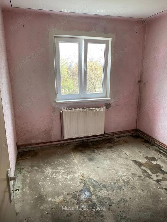 Apartament 2 camere de vanzare Str. I.L. Caragiale, Ra?nov - 1