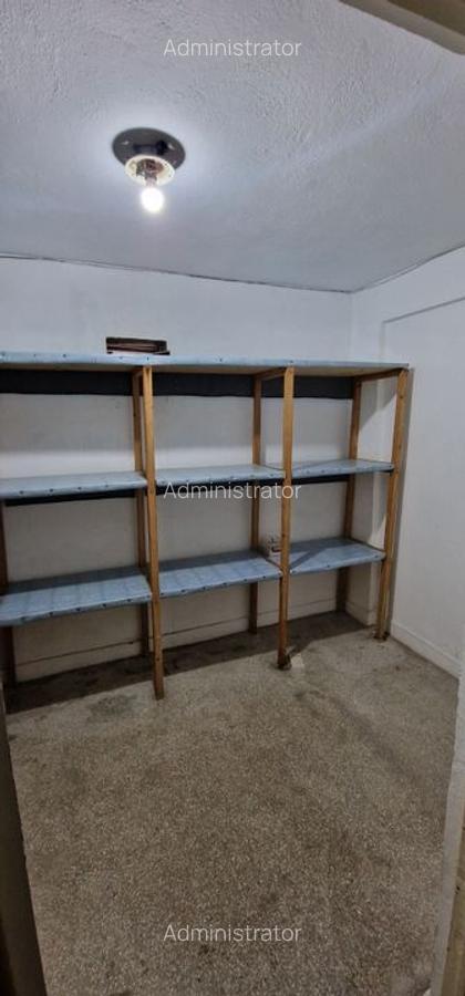 Coiciu, o vila construita pe cadre de beton, bine compartimentata. - 34